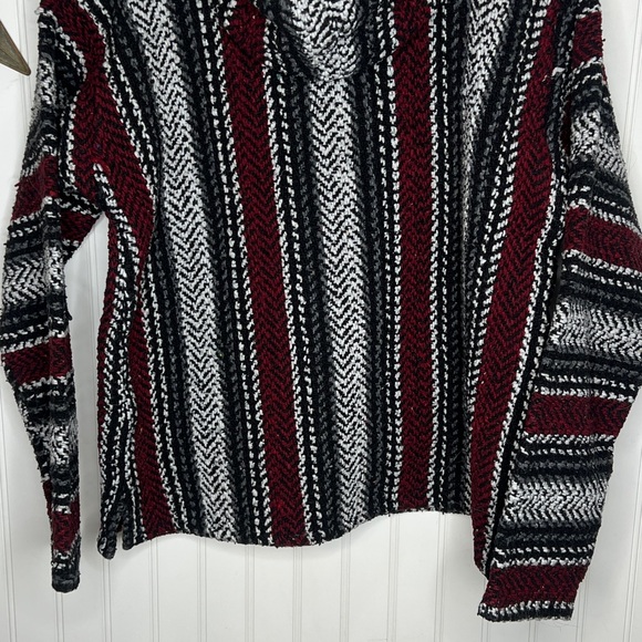 Earth Ragz Mexican Hoodie in Red, Black, and White Size Large - Picture 10 of 10
